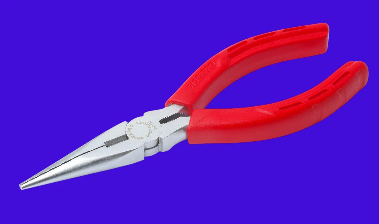 Plier